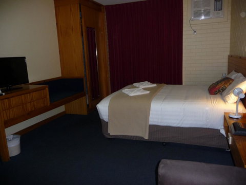 The Wine Vine Hotel - Kempsey Accommodation 4