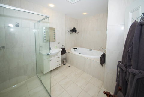 Yankalilla Bay Homestead - Kempsey Accommodation 8