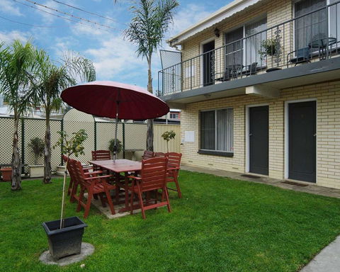 Comfort Inn Victor Harbor - Kempsey Accommodation 1