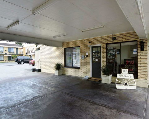 Comfort Inn Victor Harbor - Kempsey Accommodation 14