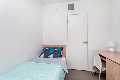 3 Bed North Terrace #42 - Kempsey Accommodation 10