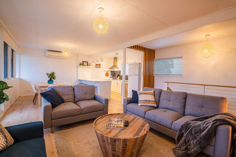 Aldinga Beach Break - C21 SouthCoast Holidays - Kempsey Accommodation 0