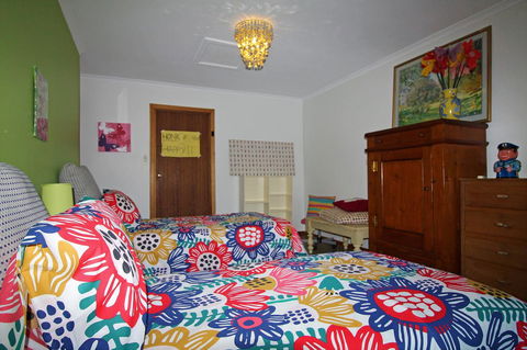 Red Door - Kempsey Accommodation 13