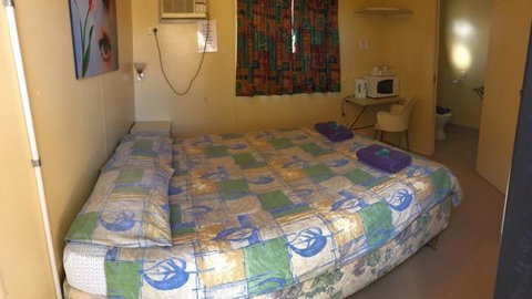 A1Cabins - Kempsey Accommodation 5