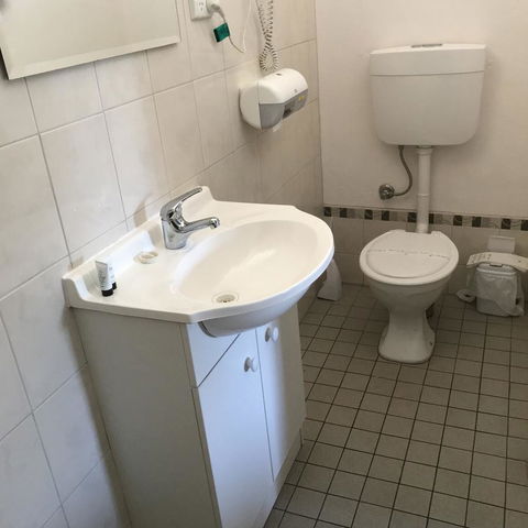 Travelway Motel - Kempsey Accommodation 1