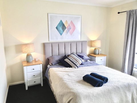 Luxurious 3 Bedroom Beachfront - Panoramic Views - Kempsey Accommodation 7