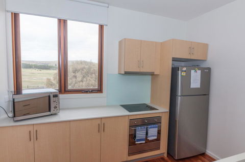 South Shores Trevally Villa 92 - South Shores Normanville - Kempsey Accommodation 7