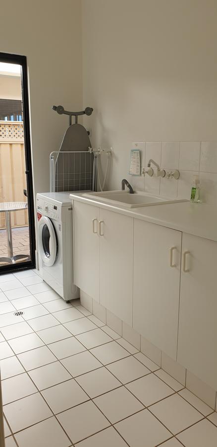 South Shores - Kempsey Accommodation 12
