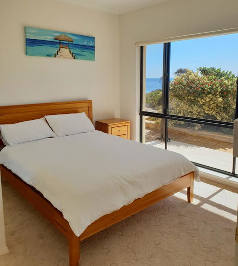South Shores - Kempsey Accommodation 4