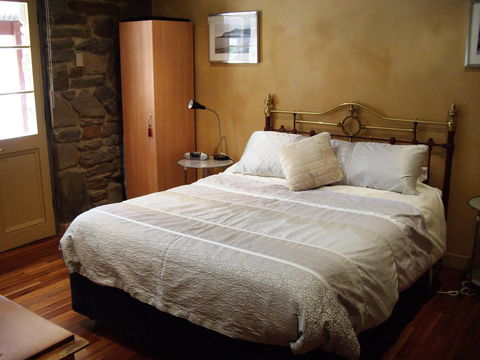 1860 Wine Country Cottages - Kempsey Accommodation 11