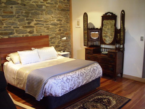 1860 Wine Country Cottages - Kempsey Accommodation 4