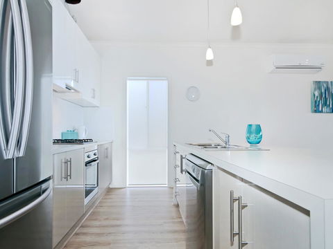Seas The Day - Kempsey Accommodation 6