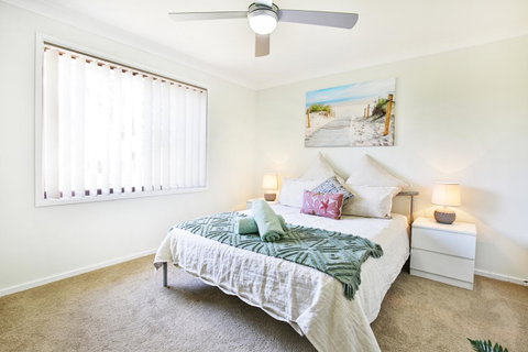 Wildwood I Pet Friendly I 5 Mins To Beach - Kempsey Accommodation 4