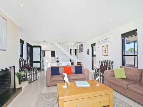Pearl By The Sea - Kempsey Accommodation 5