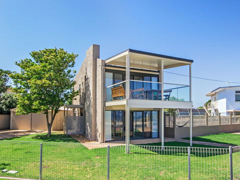 Pearl By The Sea - Kempsey Accommodation 1