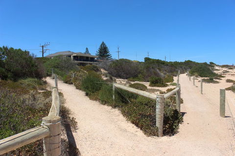 The Lighthouse - Beachfront Accommodation - Kempsey Accommodation 11