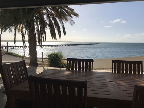 Beachside & Jetty View Apartment 6 - Captain\'s Apt - Kempsey Accommodation 0