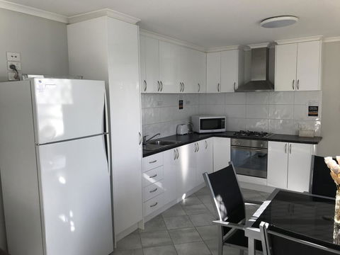 Beachside & Jetty View Apartment 6 - Captain\'s Apt - Kempsey Accommodation 19