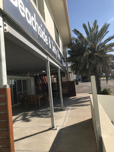 Beachside & Jetty View Apartment 6 - Captain\'s Apt - Kempsey Accommodation 12