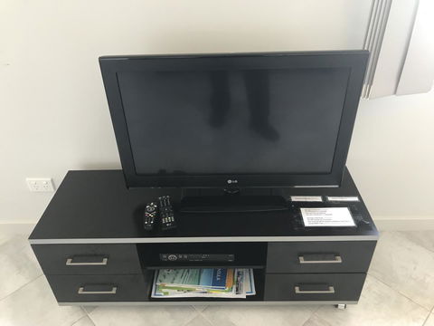 Beachside & Jetty View Apartment 6 - Captain\'s Apt - Kempsey Accommodation 6