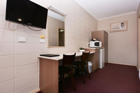 Motel Poinsettia - Kempsey Accommodation 28