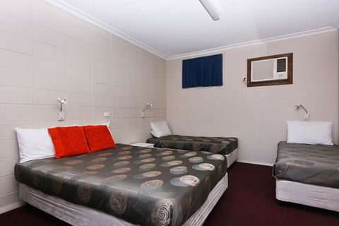 Motel Poinsettia - Kempsey Accommodation 20