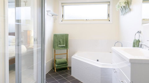 One Tree Bed And Breakfast - Kempsey Accommodation 9