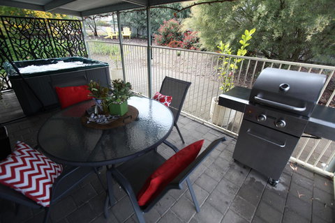 One Tree Bed And Breakfast - Kempsey Accommodation 3