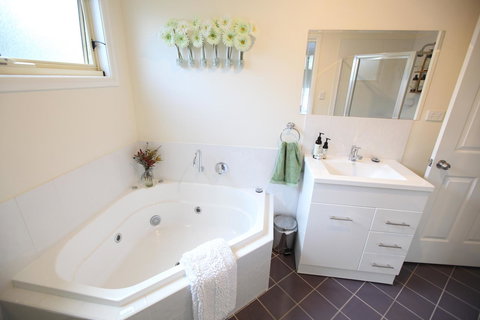 One Tree Bed And Breakfast - Kempsey Accommodation 10