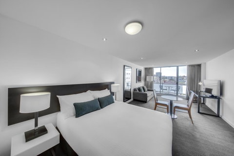 Adina Apartment Hotel Wollongong - Kempsey Accommodation 9