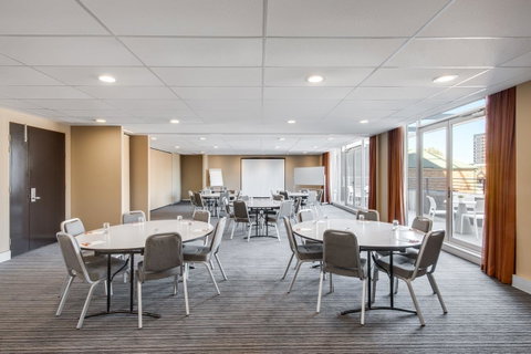 Adina Apartment Hotel Wollongong - Kempsey Accommodation 29