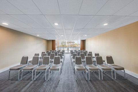 Adina Apartment Hotel Wollongong - Kempsey Accommodation 32