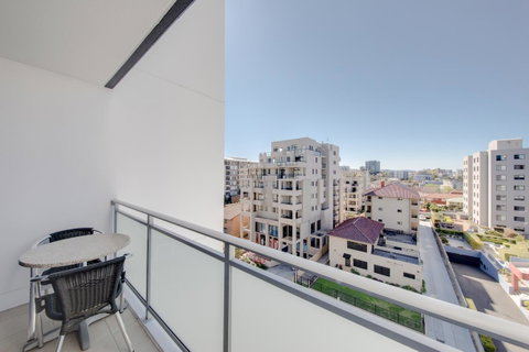 Adina Apartment Hotel Wollongong - Kempsey Accommodation 7