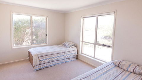 Golfers Paradise (18th Tee) - 52 Huntingdale Drive - Kempsey Accommodation 1
