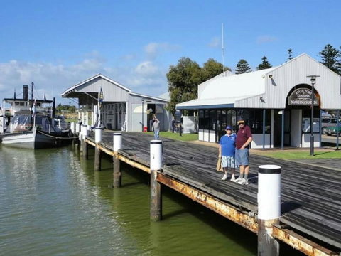 Addies Place Goolwa - Kempsey Accommodation 17