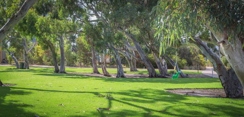 South Shores Trevally Villa 38 - South Shores Normanville - Kempsey Accommodation 4
