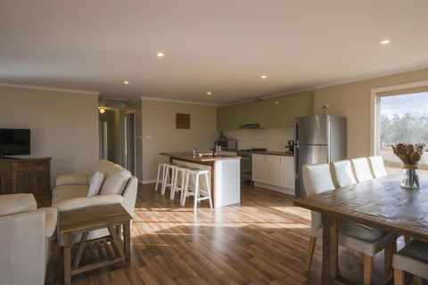 Flinders Bush Retreats - Kempsey Accommodation 24