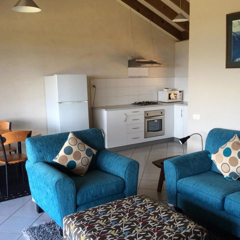 Chandlers Smiths Beach Villas - Kempsey Accommodation 4