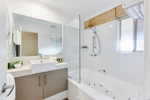 Eight Willows Retreat - Kempsey Accommodation 14