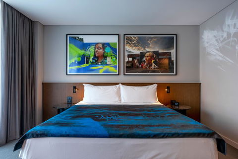 The Adnate Perth - Art Series - Kempsey Accommodation 14