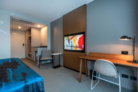 The Adnate Perth - Art Series - Kempsey Accommodation 12