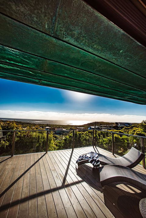 The Roozen Residence - Kempsey Accommodation 12