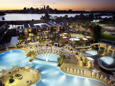 Crown Metropol Perth - Kempsey Accommodation 6
