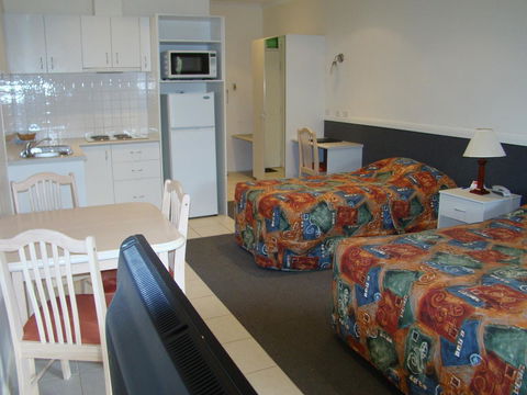 Dunsborough Central Motel - Kempsey Accommodation 20