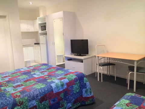 Dunsborough Central Motel - Kempsey Accommodation 6