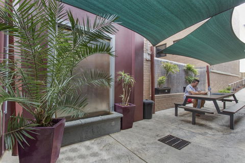 The Emperors Crown Hostel - Kempsey Accommodation 12
