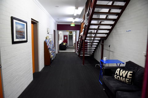 The Emperors Crown Hostel - Kempsey Accommodation 22