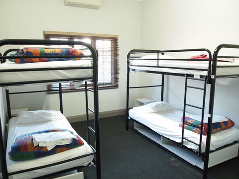 The Emperors Crown Hostel - Kempsey Accommodation 21