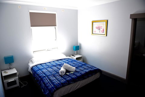 The Emperors Crown Hostel - Kempsey Accommodation 29