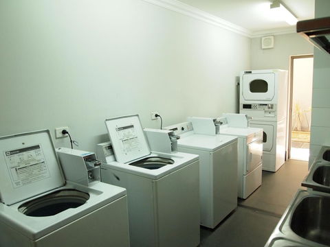 The Emperors Crown Hostel - Kempsey Accommodation 44